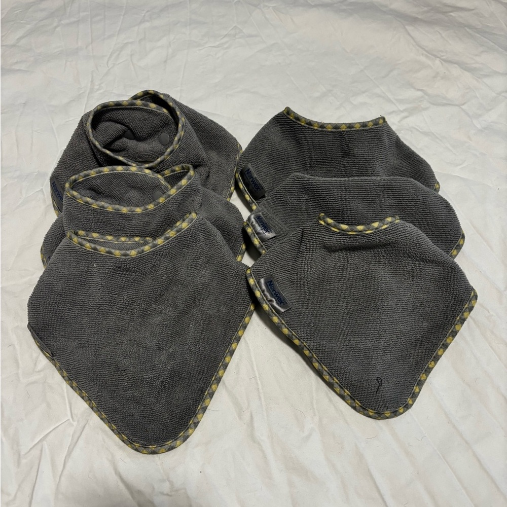 Norwex Gray Bib Set with Yellow Trim